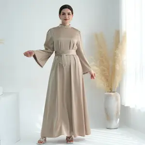 Sharut 2024 Design Eid Dubai Turkish Islamic Elegant Modest Custom Women Muslim Dress Abaya Crystal Tassel Satin Silk Abaya