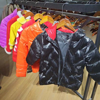 Pakaian musim dingin berkualitas tinggi merek jaket Padded anak-anak Bales pakaian bekas Premium baju bekas