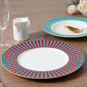 P & T Assiettes en porcelaine d'os de luxe chinoises Usine Personnalisation Décalcomanie Assiettes en porcelaine Ensembles Vaisselle Vaisselle pour <span class=keywords><strong>Horeca</strong></span> - Product Image 4