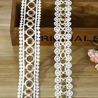 Vente chaude Nouveau Design Noir et Blanc Métal Oeillet Dentelle Ruban Ruban pour Accessoires De Vêtement