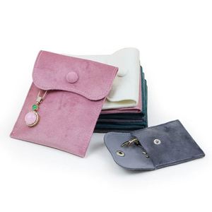 Pochette cadeau en velours rose avec bouton, petite pochette à rabat pour bijoux - Product Image 5