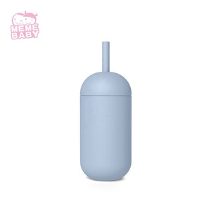 Botella de Silicona para Bebé de 350 ml de Alta Capacidad, Portátil, Antiderrames, con Diseño de Cápsula, Vaso de Silicona con Pajita Personalizado - Product Image 4