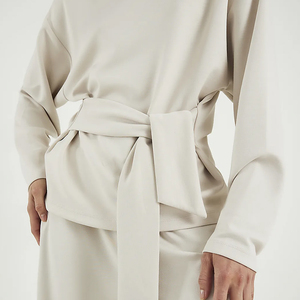 Ensemble haut à manches longues à nouer devant, moderne, dernier cri, sur mesure, de haute qualité, respirant, anti-boulochage, haut de gamme pour femmes - Product Image 3