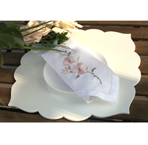 Serviette en lin 100% Blush Blossom |   Serviettes de table réutilisables écologiques rose pâle pour mariage, restaurant, hôtel et usage domestique - Product Image 1