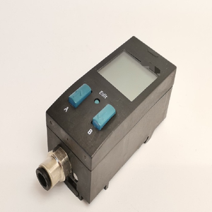 新しいオリジナルの SDE1D10G2H18CP1M8 センサー PLC プログラミング コントローラー - Product Image 1