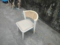 Chaises d'extérieur, chaises de jardin pour la cour, tables de repas d'extérieur, chaises