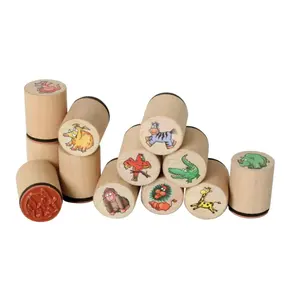 Timbres en bois avec des animaux, gadgets éducatifs personnalisés - Product Image 1