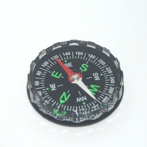 <span class=keywords><strong>Boussole</strong></span> transparente dentelée de 45 mm, <span class=keywords><strong>boussole</strong></span> à <span class=keywords><strong>aiguille</strong></span> en plastique remplie d'huile pour la randonnée en plein air, le camping et les voyages - Product Image 4