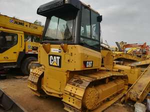 Minibulldozer D5 D5M D5K Usado, Fabricado en Japón, con Capacidad de Aplicación de Aserrín de 3M3, Alto Momento de Carga, Ideal para Trabajos Forestales, en Venta - Product Image 2