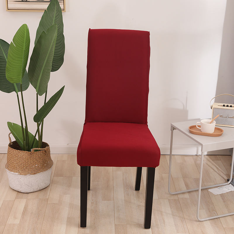 สีแดงเข้ม