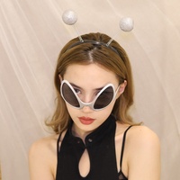 Nouvelle arrivée vert alien drôle lunettes martien deuxième dimension lunettes de soleil fête anniversaire décoration lunettes