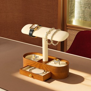 Expositor de relojes de madera maciza personalizado, expositor de pulseras de relojes de alta gama, accesorios de exhibición para almacenamiento de joyas - Product Image 1