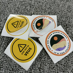 Vente chaude Noël Autocollants personnalisés en vinyle 3D en forme de dôme, autocollants holographiques découpés à la forme, pour enfants - Product Image 1