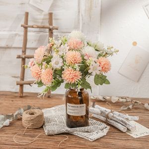 Bouquet de chrysanthèmes artificiels CallaFloral rose et blanc, décoration de mariage, arrangement floral haute simulation, 7 têtes - Product Image 1