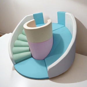 Aire de jeux intérieure/extérieure rose vif et blanc pastel pour enfants avec toboggan 4 côtés, idéale pour fêtes d'anniversaire et événements, équipement de jeu souple pour enfants - Product Image 2