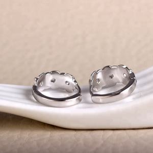 Pendientes de Aro con Forma de Camelia, Modelo Nobility, Circonita Cúbica 4A, Chapados en Rodio, Plata de Ley 925, para Regalo de Boda - Product Image 5