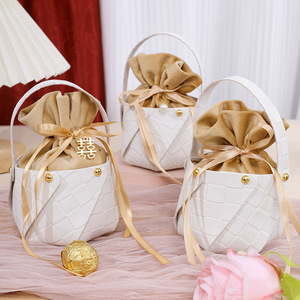 European Style Light Luxury Grid Pattern Rhomboid Leather <b>Bucket</b> Wedding Candy Gift Bag with Velvet Lining - Product Image 6