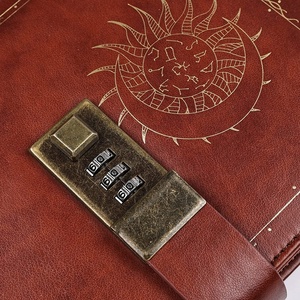 <span class=keywords><strong>Diario</strong></span> de cuero con bloqueo de constelación A5 B6 personalizable, <span class=keywords><strong>diario</strong></span> de escritura con <span class=keywords><strong>sol</strong></span> y luna, forrado de papel, Vintage, combinaciones de contraseña, cuadernos - Product Image 3