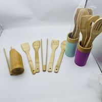 Outils de cuisine en bambou