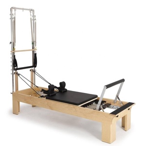 Reformer de Pilates de Madera de Arce Blanco de Muy Buena Calidad con Torre, Utilizado en Máquinas de Pilates Reformer con Medio Trapecio - Product Image 3