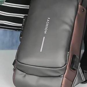 Bolso Bandolera Multifuncional Antirrobo de Tela Oxford con USB para Hombre, Estilo Casual, para Viajes, Primavera/Verano - Product Image 5