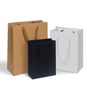Embalaje de compras Premium personalizado, papel Kraft reciclable para fiestas, bolsas cuadradas negras para regalo de boda indio