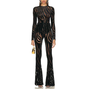 HIGH STREET Date 2023 Designer Piste Costume Ensemble Femmes Élastique Perspective En Relief <span class=keywords><strong>Velours</strong></span> <span class=keywords><strong>Combishort</strong></span> Tops Flare Pantalon 2pcs - Product Image 1