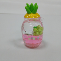 Porte-clés flottant en forme d'ananas avec logo personnalisé et mini figurine intégrée pour sac