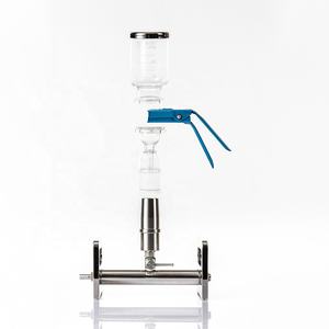 Filtre multiple en verre haute précision à 1/3/6 stations <span class=keywords><strong>pour</strong></span> la clarification des solutions et la filtration des suspensions en laboratoire - Product Image 3