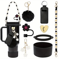 Ensemble de 8 accessoires pour gobelet MM 40oz 30oz : breloque, paille fleurie, poignée, sangle, étui à rouge à lèvres, pompon, bouchon anti-poussière, ensemble portable