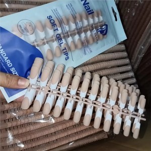 120 Uds puntas de <span class=keywords><strong>uñas</strong></span> francesas de diamante de Ballet cuadrado desnudo Rosa <span class=keywords><strong>Blanco</strong></span> prensa falsa en las <span class=keywords><strong>uñas</strong></span> brillante cubierta completa <span class=keywords><strong>uñas</strong></span> postizas largas - Product Image 3