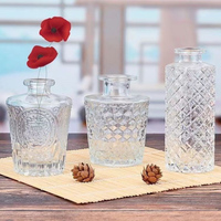 Bouteille en verre personnalisée de 50 ml, 100 ml, 150 ml, 200 ml, gaufrée, pour parfum et aromathérapie, vide, transparente, mini, réutilisable, diffuseur de senteurs