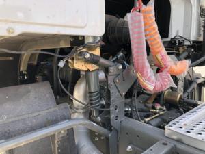 รถบรรทุกหัวลากมือสอง Sinotruk Euro2 ดีเซล 6x4 พวงมาลัยซ้าย HOWO 10 ล้อ รับน้ำหนัก 21-30 ตัน 371 แรงม้า กล้องมองหลัง 360 องศา - Product Image 6