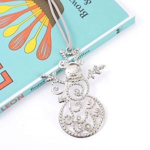 Adornos Navideños de Metal con Incrustaciones de Diamantes, Decoraciones Colgantes de Muñecos de Nieve Hechas en China para Regalos Navideños en el Hogar - Product Image 2