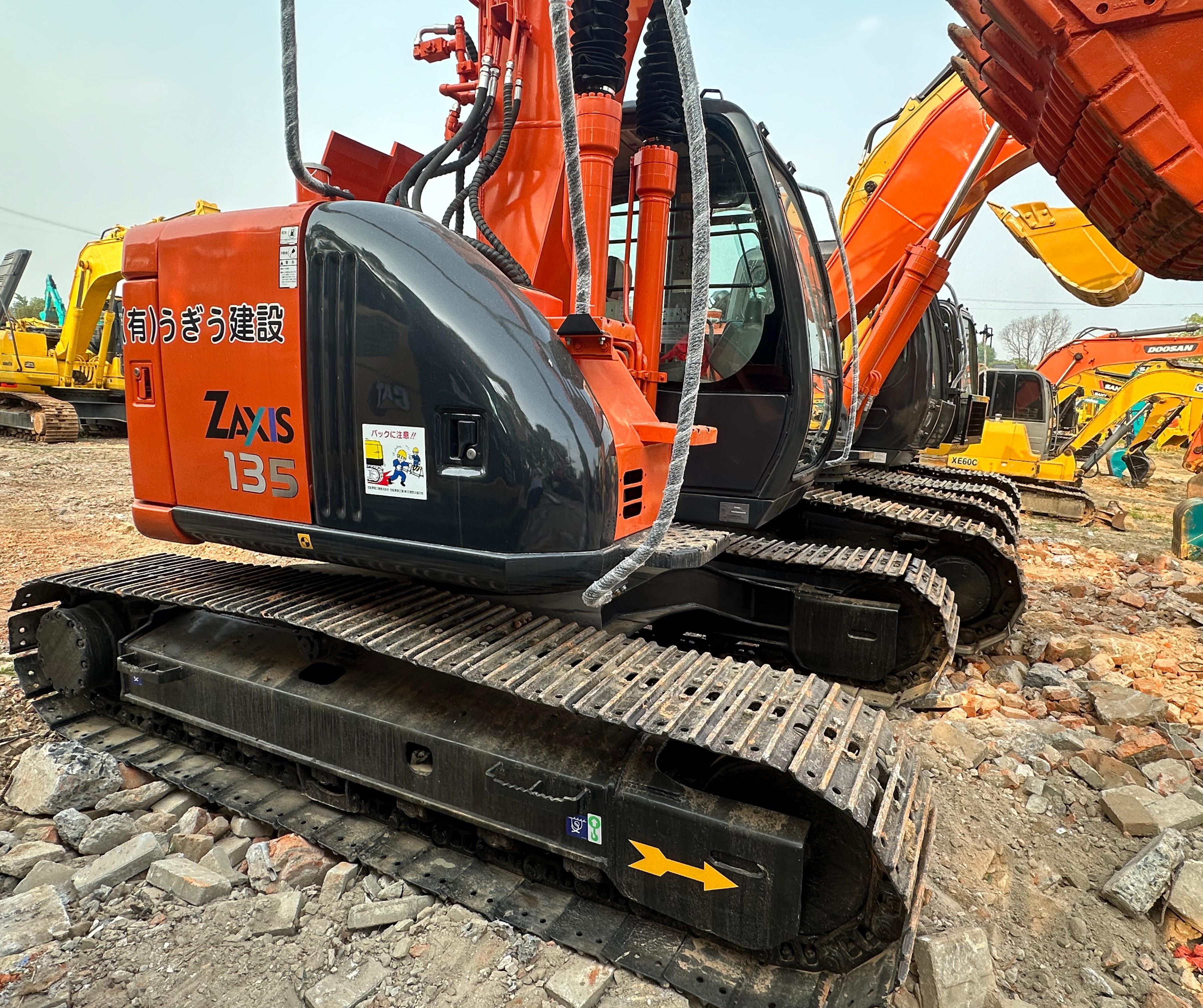 ハクション Promotion Used Certified Hitachi ZX135US Excavator 13 Ton Japanese