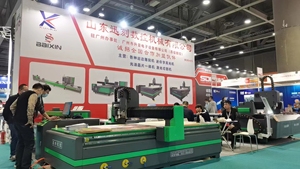 Xunke Chất Lượng Cao Đồng Khắc 4*8 CNC <span class=keywords><strong>Router</strong></span> Acrilyc Cắt Vi Tính Chế Biến Gỗ Máy CNC Gỗ <span class=keywords><strong>Router</strong></span> Gỗ Bên Khoan - Product Image 5