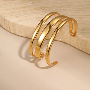 Doble capa de acero inoxidable chapado en oro de 18 quilates minimalista Simple para mujer para pulsera joyería de moda al por mayor brazalete en forma de luna - Product Image 4