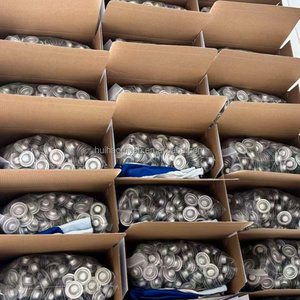 Arandelas de zinc de 35 mm con cabeza avellanada para tornillos de techo, estándar DIN M6.5, compatibles con la marca HUIHAO, utilizadas para cubrir techos de chapa metálica. - Product Image 6
