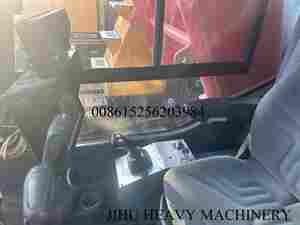 2022ปีสำหรับรถเครนตีนตะขาบพร้อมตลับลูกปืนกระปุกเกียร์เครื่องยนต์ SCC1000A-6ต้นทุนการขนส่งต่ำ - Product Image 3