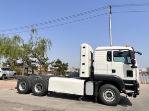 Sinotruck Heavy-Duty 10Wheeler Xe Tải Đầu sitrak <span class=keywords><strong>c7h</strong></span> 440hp 6x4 cng máy kéo giá rẻ - Product Image 4