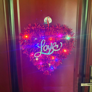 Guirlande Cœur Saint-Valentin Kun Jian en Guirlande Rouge Scintillante avec Inscription Amour, Décoration Murale et à Suspendre pour Fêtes à Domicile - Product Image 4