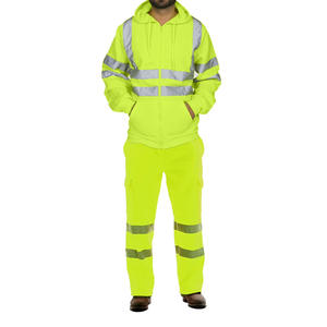 Uniforme de Trabajo de Algodón Resistente Diseñado para Tareas Diarias que Ofrece un Ajuste Cómodo, Movimiento Flexible y Protección Reflectante - Product Image 2