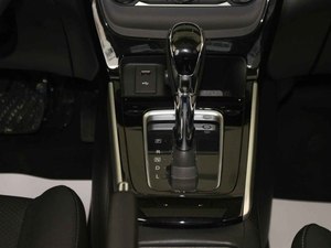 Vendita all'Ingrosso Nissan Sylphy 2018-2022, Auto Berlina di Alta Qualit<span class=keywords><strong>à</strong></span>, Efficiente nei Consumi, Guida a Sinistra, Pneumatici R16, Auto Privata di Lusso Bianca - Product Image 6