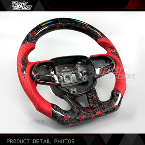 Volante Deportivo Personalizado de Fibra de Carbono Forjado con LED para Charger y Challenger R/T SXT Hellcat 2013-2023 - Product Image 3