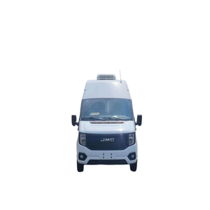 Camioneta Refrigerada Diésel JMC Fushun, 145HP, 2.0T, Neumáticos Traseros Dobles, Caja Aislada de 3.2m para Entrega de Alimentos Congelados y Productos Frescos - Product Image 3
