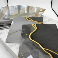 Panneau mural UV à motif marbre noir, veines dorées, feuille de PVC plastique de luxe dorée, revêtement mural intérieur, origine Chine
