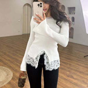 Pull en tricot pour femme avec empiècements en dentelle et manches évasées, manches longues, doux, épaisseur moyenne, pour le printemps et l'été - Product Image 1