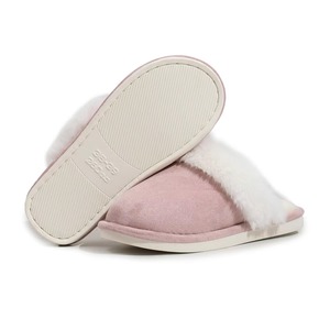 Chaussons d'hiver pour femmes Resoling, chauds, en peluche, style patte de chat, mignons, pour la maison, la chambre à coucher, confort, semelle intérieure en PVC, bout fermé, antidérapants - Product Image 5