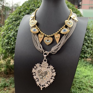Collana LS-C5384 a catena multistrato a forma di cuore sacro <span class=keywords><strong>religione</strong></span> occhio di tacchino collana Unisex gioielli cuore collana - Product Image 3
