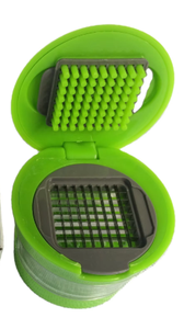 1 Pc <strong>Garlic</strong> Chopper Plastic +Stainless Steel <strong>Garlic</strong> <strong>Press</strong> Multi Functional Ginger Washing Machine Green Color <strong>Garlic</strong> CutterSFI-0 - Product Image 4